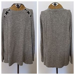 Mystree ribbon lace up shoulder sweatshirt M